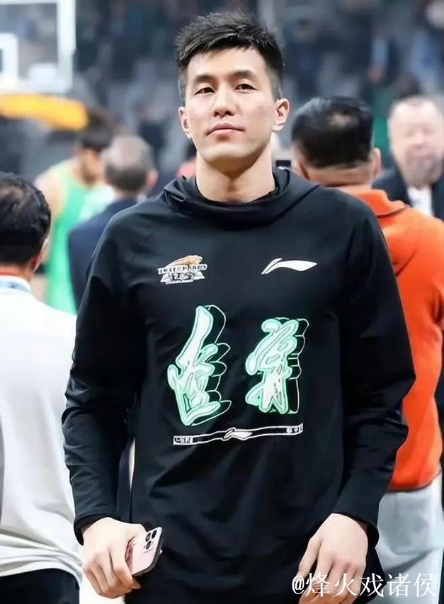 CBA重磅三方交易:郭艾伦去广州 祝铭震去同曦 CBA重磅三方交易:郭艾伦去广州 祝铭震去同曦